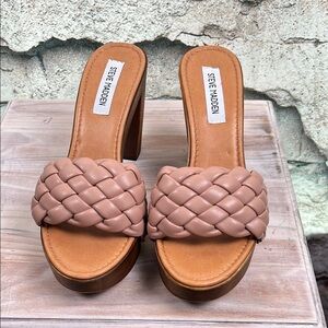 New Steve Madden Women's Tan Braided Sandals size 40 (9)   S41